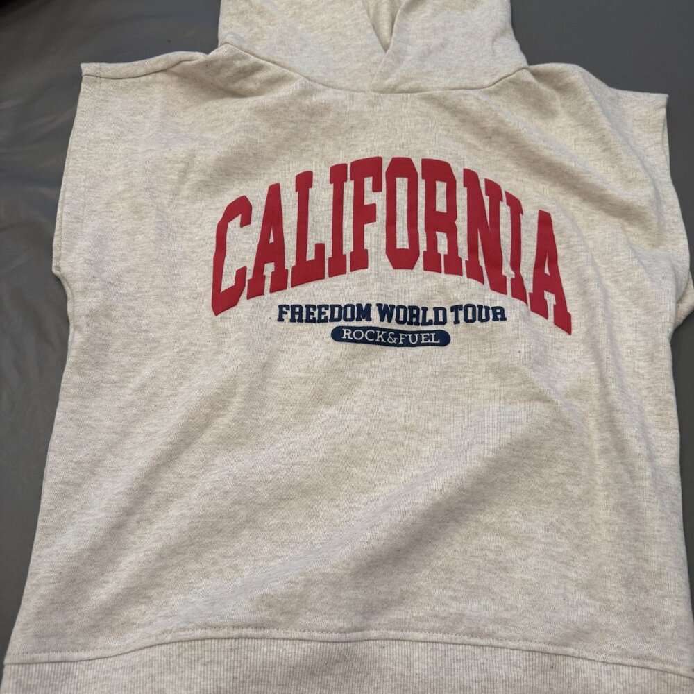 Boy's sleeveless hoodie sweatshirt